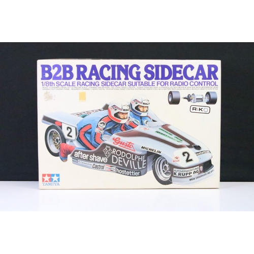 299 - Boxed Tamiya 1/8 No RA0817 B2B Racing Sidecar Radio Control Car (built, with various accessories and... 