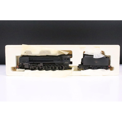 3 - Three boxed Hornby OO Gauge Super Detail locomotives to include R2248 BR 2-10-0 Class 9F weathered 9... 