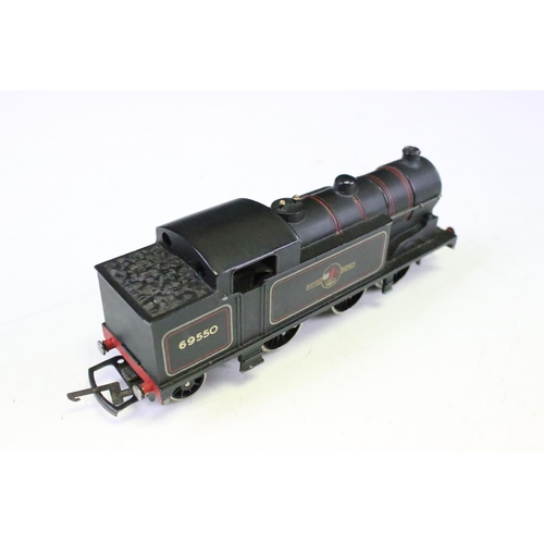 30 - Four Hornby Dublo locomotives to include Duchess of Montrose, 2-6-4 BR 80033, 0-6-2 69550 and 0-6-0 ... 