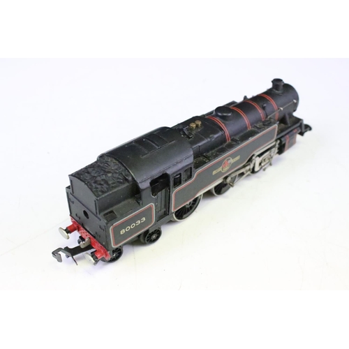 30 - Four Hornby Dublo locomotives to include Duchess of Montrose, 2-6-4 BR 80033, 0-6-2 69550 and 0-6-0 ... 