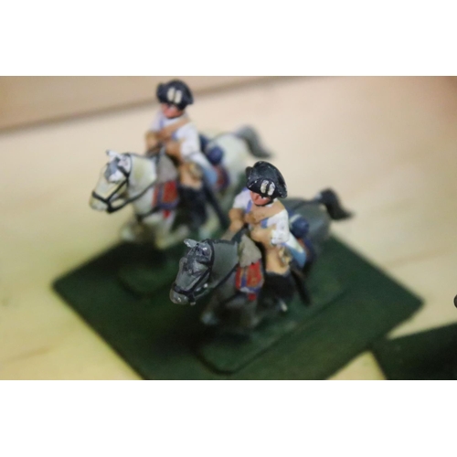 305 - Collection of contemporary painted & part-painted metal soldier figures of the Napoleonic era, featu... 