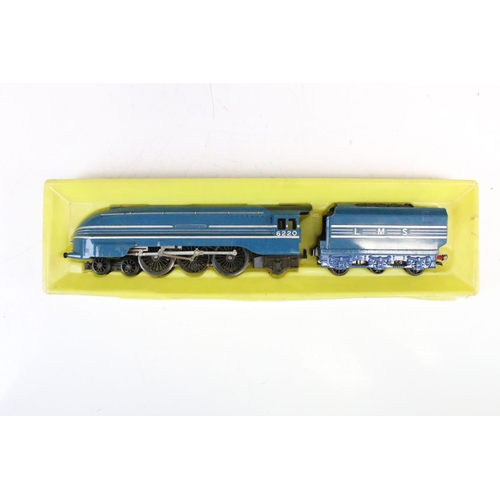 32 - Five boxed OO gauge locomotives to include 2 x Palitoy Mainline (37074 4-6-0 Jubilee Class 5XP Locom... 