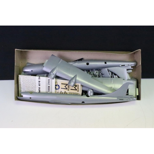 337 - Boxed Hornby Minic Ships 1/2000 Fleet Anchorage set (complete and excellent with some box wear to ed... 