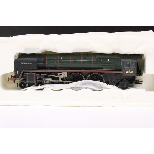 4 - Two boxed Hornby OO gauge Super Detail locomotives to include R2231 BR 4-6-2 Duchess Class Duchess o... 