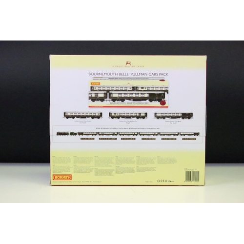 45 - Boxed Hornby OO gauge R2300 Bournemouth Belle Train Pack, complete with BR 4-6-2 New Zealand Line Me... 