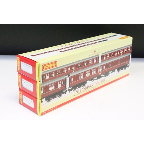 47 - Boxed Hornby OO gauge R4252 The Talisman Coaches Coach Pack, complete