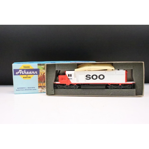 68 - Four boxed HO gauge locomotives to include 2 x Lionel (5-5613 Canadian National Alco & 5-5511 Grand ... 