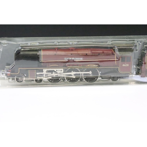 7 - Six boxed Hornby OO gauge locomotives to include R329 BR 4-6-2 Loco William Shakespeare, R577 BR 4-6... 