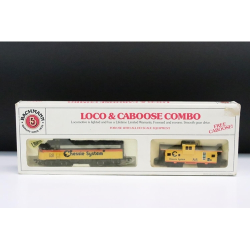 82 - Three boxed Bachmann 5 HO gauge items to include 61600 EMD F9 Diesel Loco & Caboose Set, 46214 Duel ... 