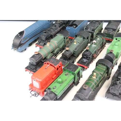 99 - 11 OO gauge locomotives to include Wrenn Devizes Castle 4-6-0 7002, Bachmann City of London, Hornby ... 