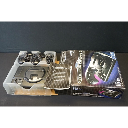 1619 - Retro Gaming - Two boxed Sega Mega Drive consoles, with controllers, no Sonic game, plus a boxed Seg... 