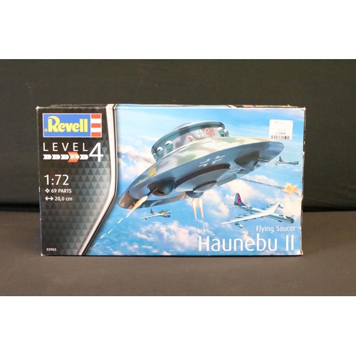 364 - Collection of six boxed plastic model kits to include 1:25 scale Revell XK-E Jaguar (unbuilt), 1:200... 