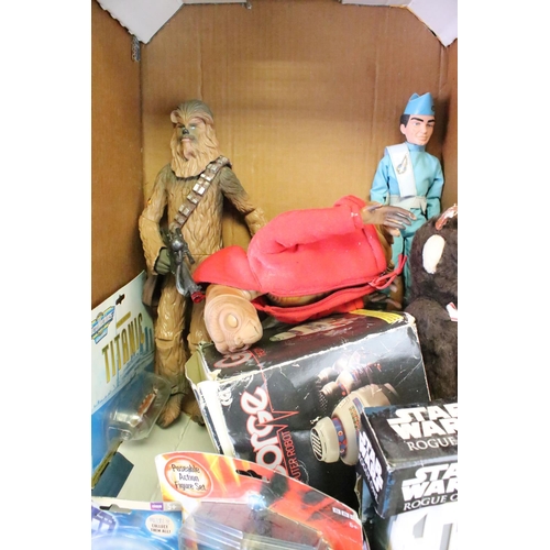 381 - Collection of mixed toys to include 5 x original Star Wars figures (Death Squad Commander, Weequay, ... 