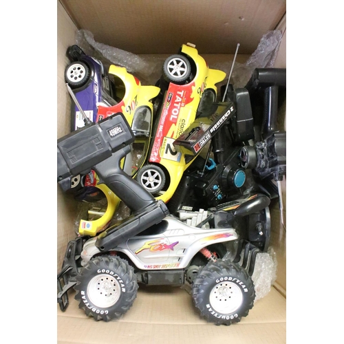 389 - Radio Control - Five R/C vehicles to include New Bright Dessert Racer (with transmitter), JiaHong 4x... 