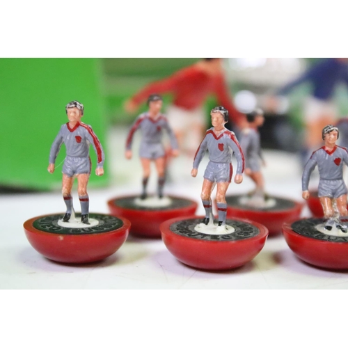 410 - Subbuteo - Collection of boxed Subbuteo to include 60140, 61130, 61213, 61208, 61108, 63000 2 x (One... 