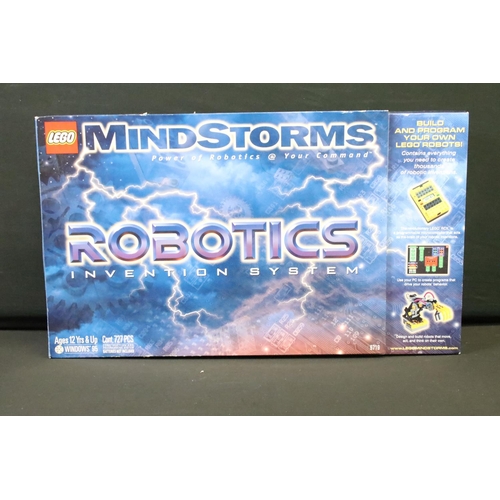 426 - Collection of mixed toys and games to include Lego Mindstorms Robotic Inventions System and Lego Rob... 