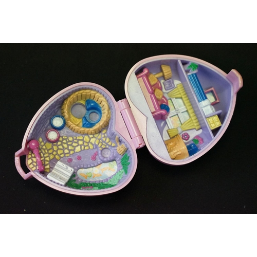 1666 - Six Bluebird Polly Pocket playsets (Bay Window House, Bubbly Bath, Pink Heart, Button's Animal Hospi... 