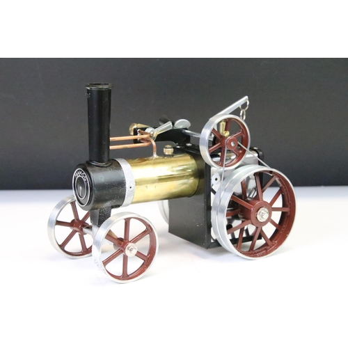 176 - Steam Engine - Boxed Mamod steam tractor TE1A. Showing wear but overall good. Box good.