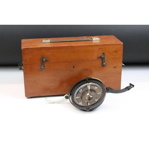 E.R. Watts & Son Ltd of London - A nautical compass with gimbal, no. 36933,  housed in a wooden case