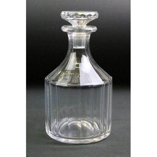 28 - Group of six 19th century glass decanters to include cut / faceted glass examples, featuring a hobna... 