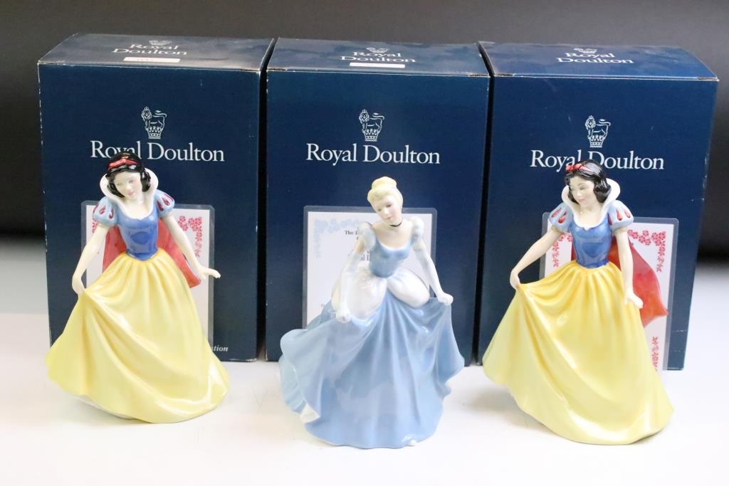 Royal Doulton Disney princess Snow White popular porcelain figure