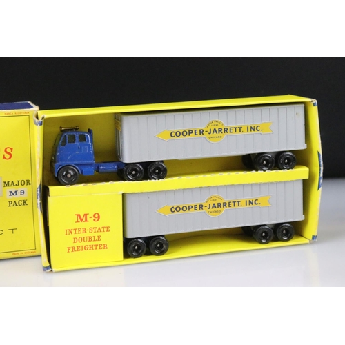 1368 - Boxed Matchbox Series Major Pack M9 Inter-State Double Freighter diecast model set, plus 4 x boxed M... 