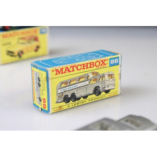 1370 - Nine boxed Matchbox 75 Series diecast models to include 18 Field Car, 19 Lotus Racing Car, 66 Greyho... 