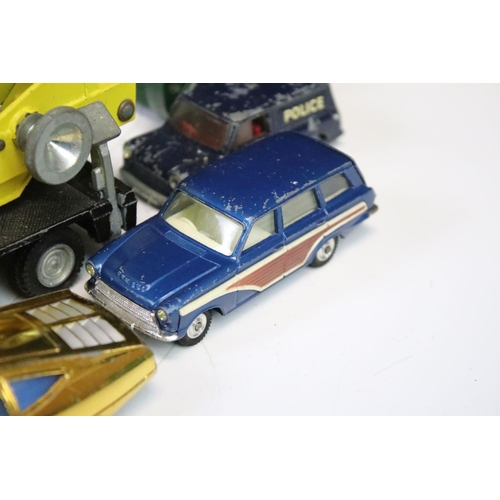 1463 - Collection of mid 20th C onwards play worn diecast models to include Corgi, Dinky, Matchbox etc feat... 