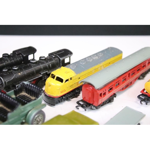 1465 - Around 60 mid 20th C onwards play worn diecast models, mostly Matchbox Lesney examples, also featuri... 