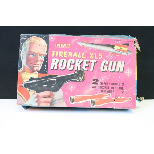 434 - Boxed Merit Steve Zodiac Fireball XL5 Rocket Gun with 2 x safety rockets , gun condition is gd, rock... 