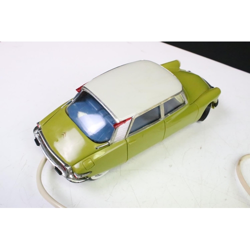 451 - Boxed GeGe Citroen DS 19 Teleguidee 'Grand Prix Du Jouet' battery-operated remote control car, circa... 