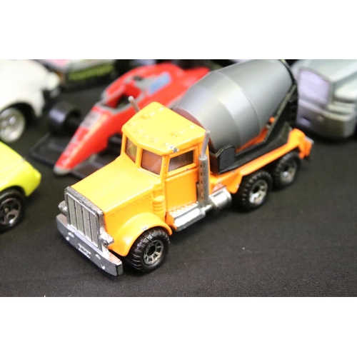 1271 - Collection of play worn diecast models to include Matchbox, Mattel Hot Wheels, Corgi etc