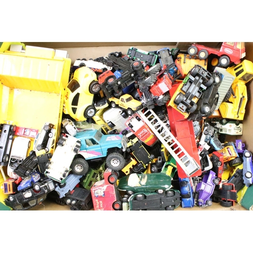 1271 - Collection of play worn diecast models to include Matchbox, Mattel Hot Wheels, Corgi etc