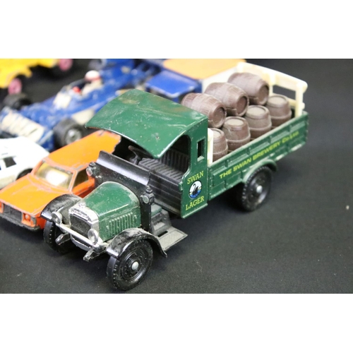 1273 - Quantity of mid 20th C onwards play worn diecast models to include Matchbox, Corgi, Dinky etc featur... 