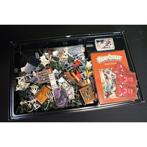 322 - Fantasy Gaming - Five boxed games / sets to include Games Workshop Warhammer 40000 Space Hulk 'Man V... 