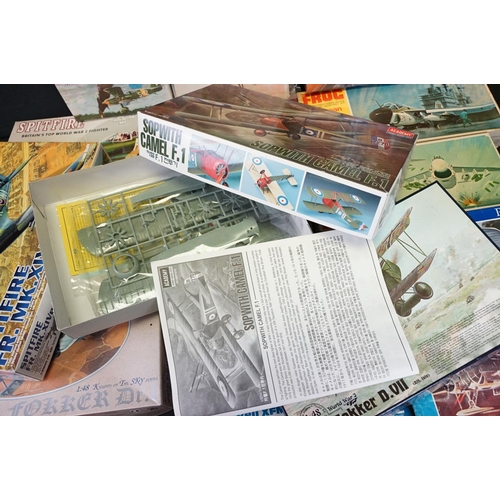 325 - 21 Boxed & unbuilt plastic aircraft model kits, mostly 1:48 to 1:72 scale, to include Frog, Merit, H... 