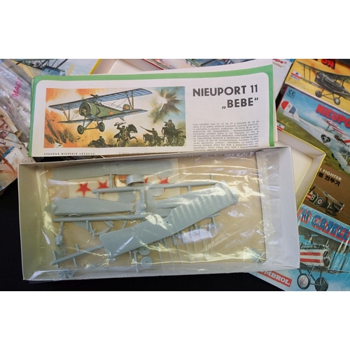 326 - 16 Boxed & unbuilt plastic model plane kits, mostly 1:72 scale, to include Esci, Novo, Eastern Expre... 