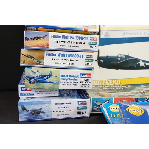 327 - 20 Boxed & unbuilt plastic model kits, mostly aircraft, to include 3 x Monogram (2 x 74012 British S... 