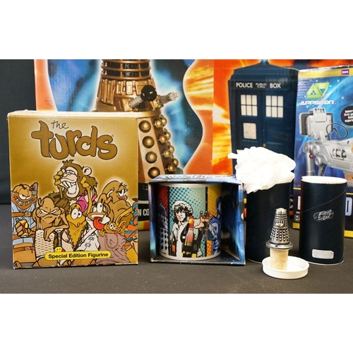 414 - Collection of Doctor Who related items to include R/C Dalek: The Supreme, small and large R/C Davros... 