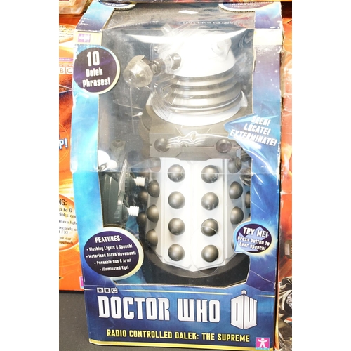 414 - Collection of Doctor Who related items to include R/C Dalek: The Supreme, small and large R/C Davros... 