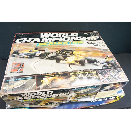 416 - Collection of mixed boxed and unboxed toys and games to include boxed Scalextric Formula 1, boxed Sc... 