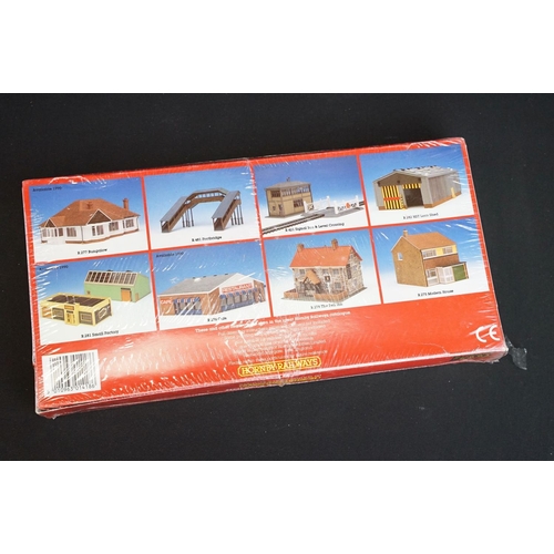 79A - Boxed Triang OO gauge RS13 electric train set, appearing complete within tatty box, plus a boxed Hor... 