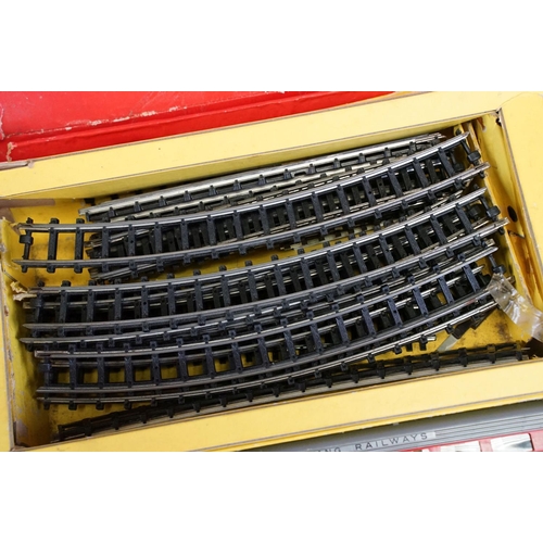 79A - Boxed Triang OO gauge RS13 electric train set, appearing complete within tatty box, plus a boxed Hor... 