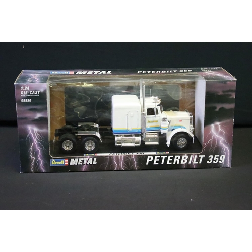 348 - Three boxed Revell Metal diecast models to include 08897 Peterbilt Classic Truck & Trailer, 08898 Fl... 