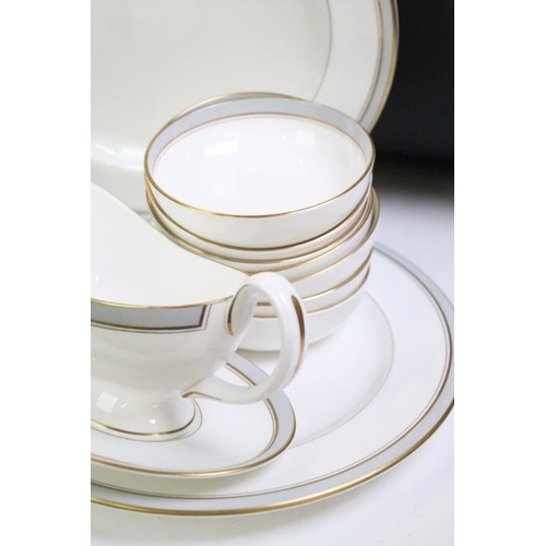 23 - Royal Worcester 'Howard' pattern part dinner service to include 11 dinner plates, 2 serving dishes, ... 