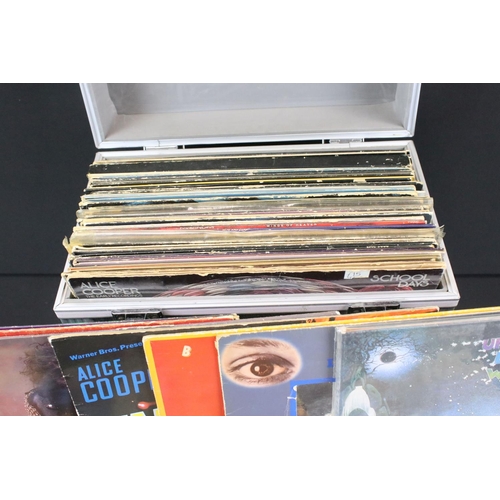 529 - Vinyl - 47 Heavy Rock / Classic Rock albums and one box set to include: Led Zeppelin x 3, Uriah Heep... 