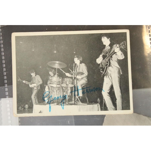 925 - Memorabilia - Portfolio of Beatles photographs from their early years, mostly black and white, postc... 