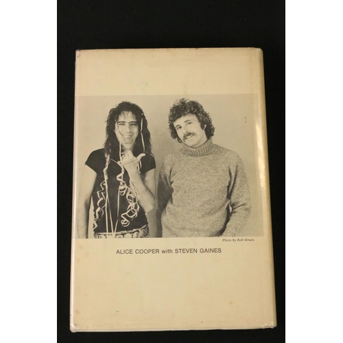 932 - Memorabilia - Extremely rare Alice Cooper autobiography 'Me, Alice' as told by Steven Gaines, hardba... 