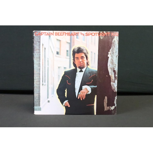 135 - Vinyl - 4 Captain Beefheart LPs to include Clear Spot (1st press with embossed plastic sleeve), The ... 