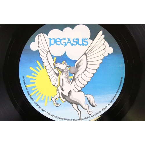 137 - Vinyl - 3 Atomic Rooster LPs to include Self Titled (CAS 1010) original pressing with large B&C logo... 